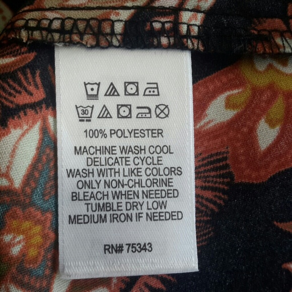 FLORAL DRESS SIZE 4 - Picture 7 of 7